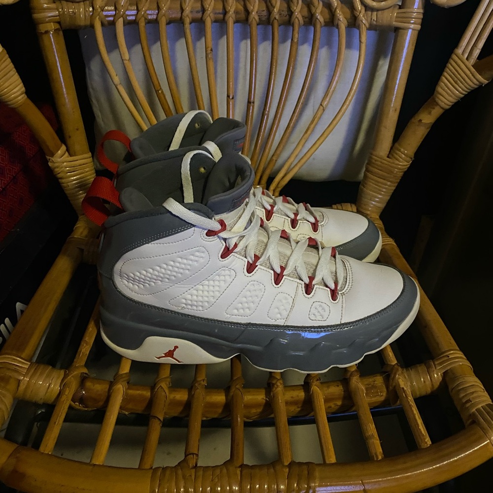 Size 9 Jordan’s. No box